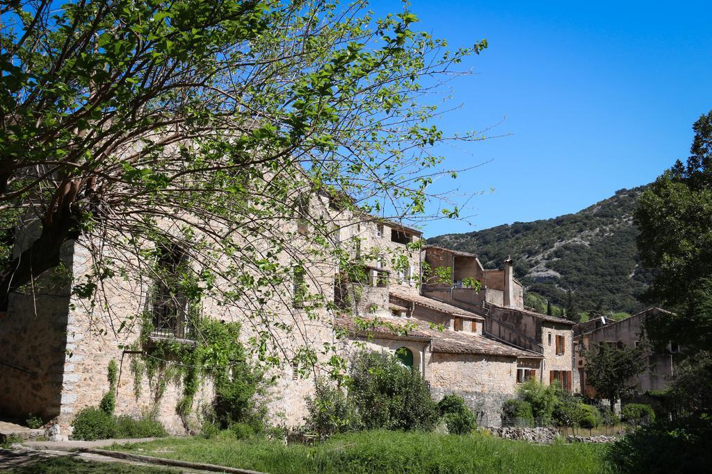 Gite Marceline Villa Saint-Guilhem-le-Desert Exterior foto